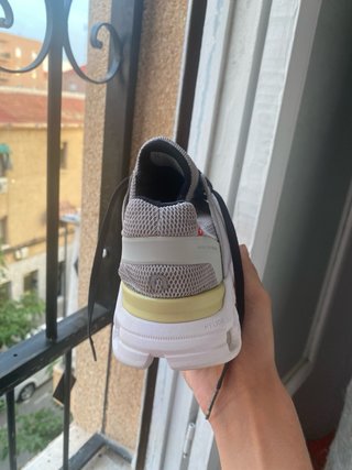 Zapatos On Running Talla 38 VENTA EN PERSONA