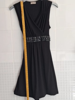 Vestido FORMUL@ JOVEN negro con pedrería