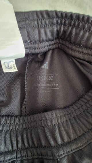 Periso. Ropa Deportiva