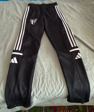 Periso. Ropa Deportiva