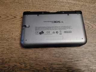 Nintendo 3DS XL Argento
