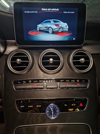 Mercedes-Benz C 300 4 Matic 245 c.v.