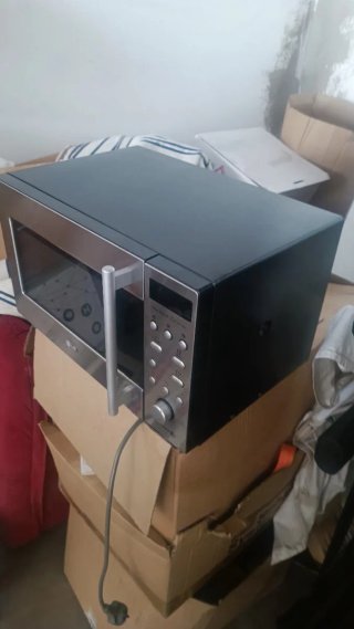 Microondas LG plateado