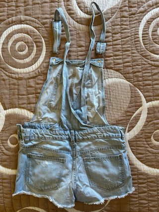 Mono corto vaquero Bershka