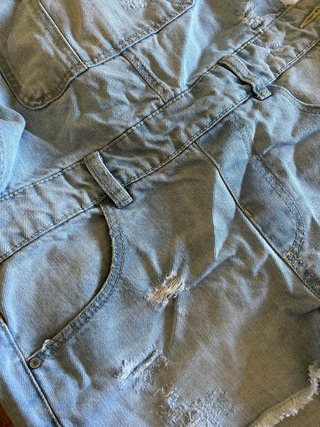 Mono corto vaquero Bershka