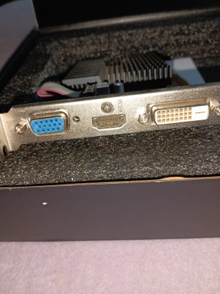 Tarjeta Gráfica Asus 1GB