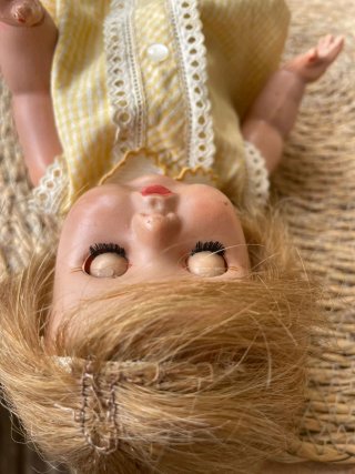 Muñeca clásica Ángela I