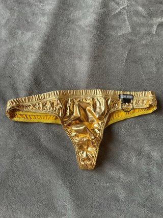 Tanga Dorado Metalizado Hombre