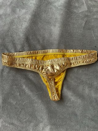 Tanga Dorado Metalizado Hombre