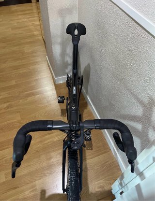 Bici Gravel Giant Revolt Advanced
