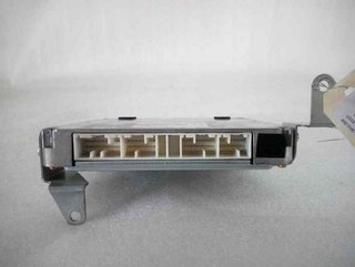 Lexus 477179 centralita motor uce 8966153461 is200