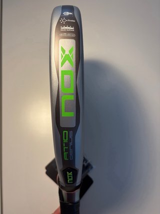Pala NOX AT10 Genius 12K Agustin Tapia