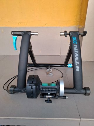 Rodillo Btwin Ride 300
