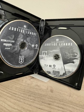 Zack Snyder's Justice League 4K UHD + Blu-ray