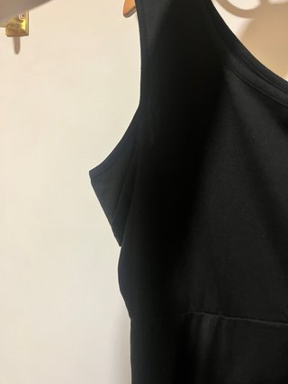 Vestido negro SHEIN falda acampanada Talla 1XL