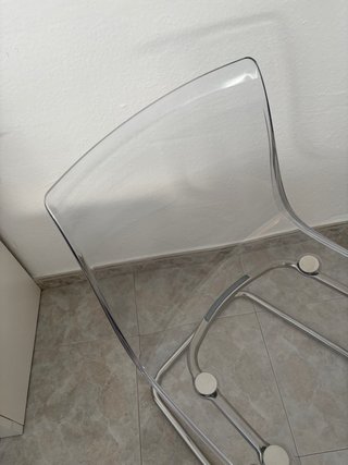 Sedia trasparente Ikea in vendita