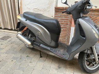 Honda PS 150 Gris Scooter