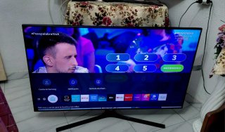 Samsung Smart TV 4K Negra