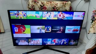 Samsung Smart TV 4K Negra