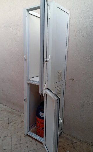 Mueble aluminio para calentador  gas butano