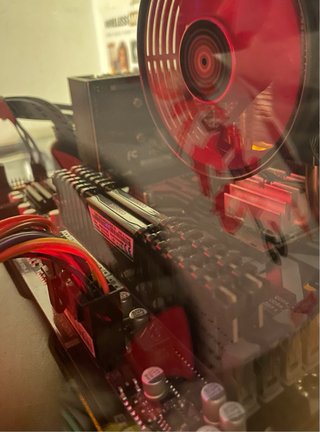 PC Ryzen 5 2600 16GB RAM GT 1030 2GB