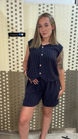 Conjunto rayas azul y blanco