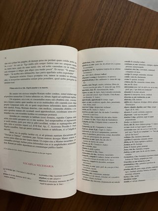 Paulatim II. Latín. Texto, vocabulario e...