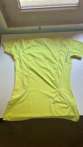 Camiseta deportiva