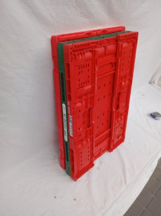 !OCASIÓN! 3 Cajas Plástico Abatibles Rojas
