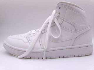 Nike Air Jordan Mid Talla 38.5