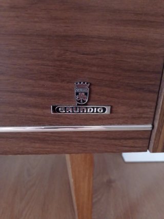 Mueble Tocadiscos Grundig Años 70