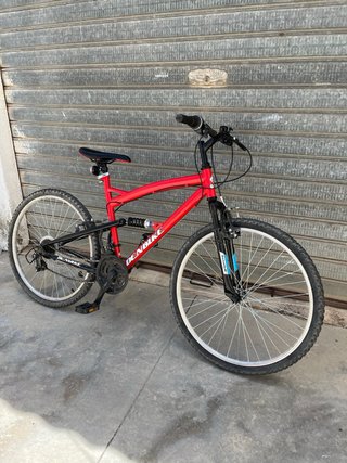 Bicicleta Roja Doble Suspensión