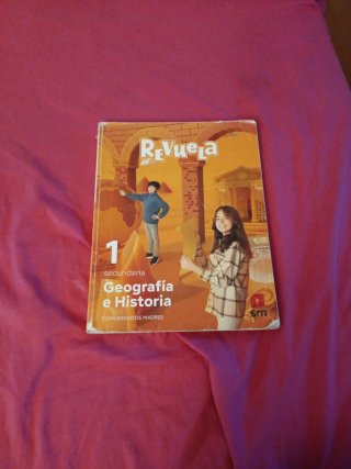 Geografía e Historia. 1 Secundaria. Revuela. Co...