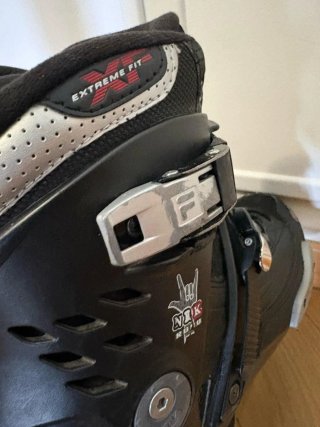 Fila NRK Carbon pattini n.44