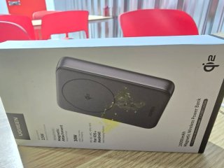 UGREEN Nexode Power Bank Magnetico 10000mAh Qi2
