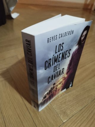 Los crímenes del caviar: Una novela de la juez ...