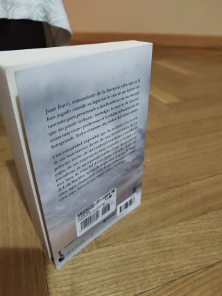 Los crímenes del caviar: Una novela de la juez ...