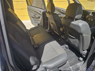 Opel Zafira 1.9cdti 120cv 6v 300000km año 2008