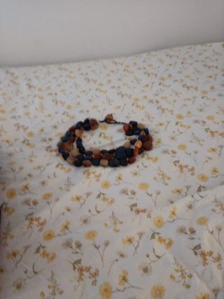 Collar de piedras naturales multicolor