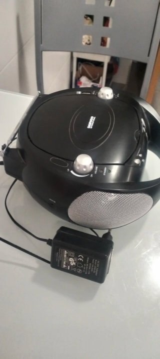 Radio CD Daewoo Negra