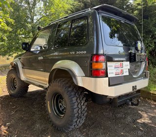 Mitsubishi Montero 1993