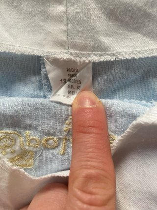 Peto de pana azul claro para bebé