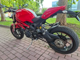 Ducati Monster 1100 EVO