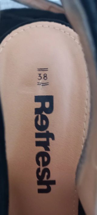 Scarpe donna Refresh nere