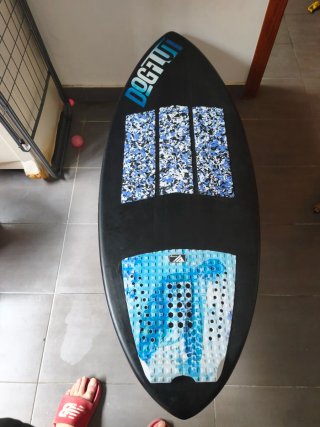 Skimboard Dogflut