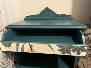 Mueble pequeño vintage restaurado