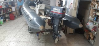 Barca Valiant 4.5 con motor Yamaha 40