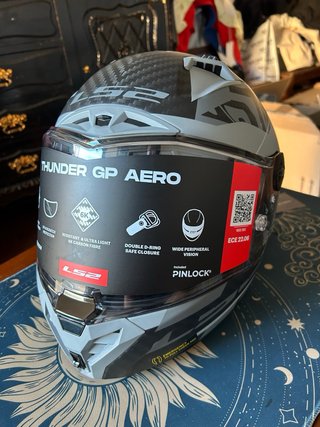 Capacete LS2 GP Aero L