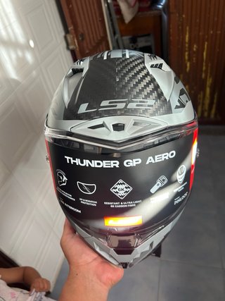 Capacete LS2 GP Aero L