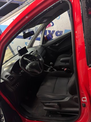 Hyundai ix20 2012